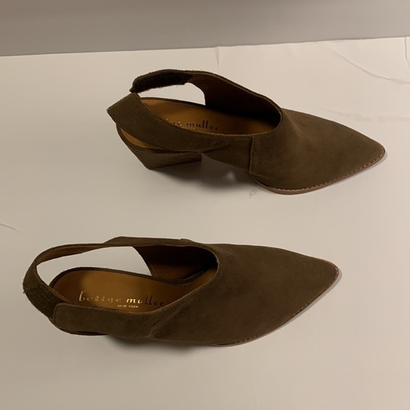 𝅺BETTYE Muller Olive Green Suede Heeled Booties Sling Back size 10M - Picture 6 of 17